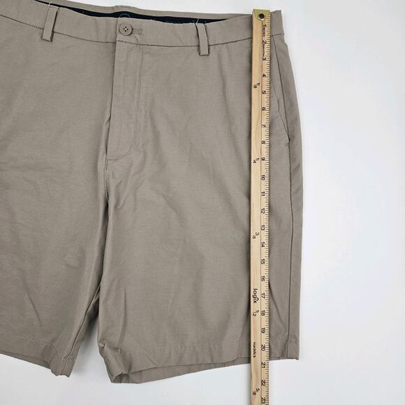 Vineyard Vines On The Go Shorts Mens 38 Stretch Performance Chino Flat Front Tan - Picture 6 of 9